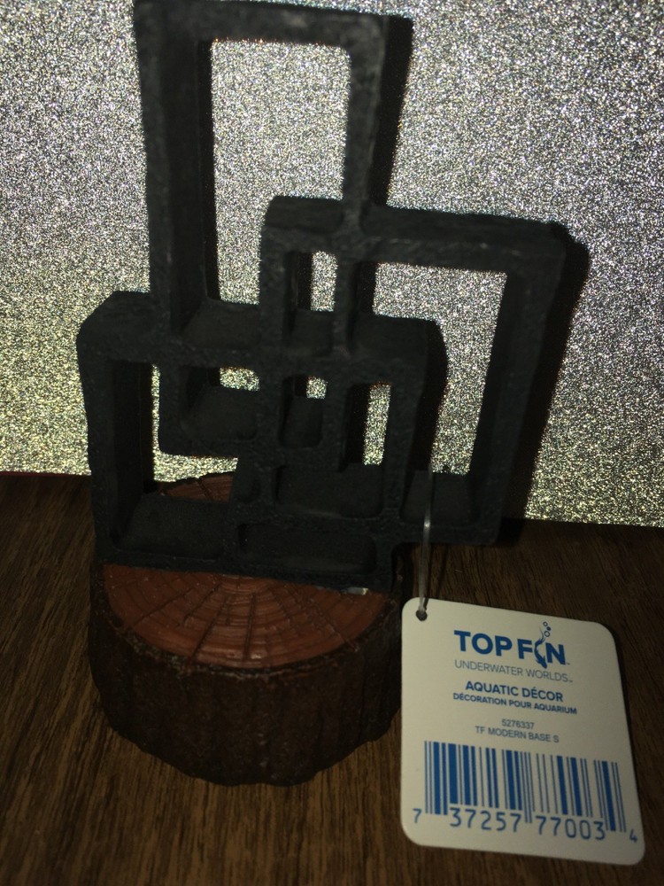 New Top Fin Modern Base Ornament / Decor