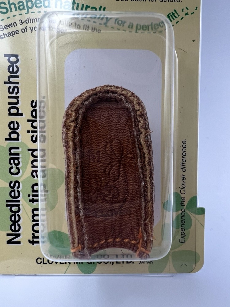 Clover 6029 Natural Fit Leather Thimble-Medium
