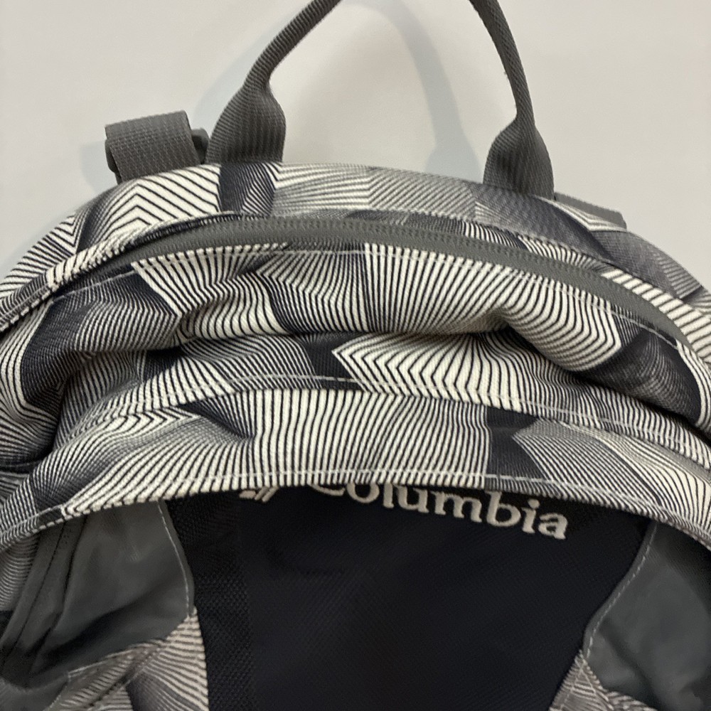 Columbia Bugaboo Stryker Ski Backpack Gray, & Black NWT
