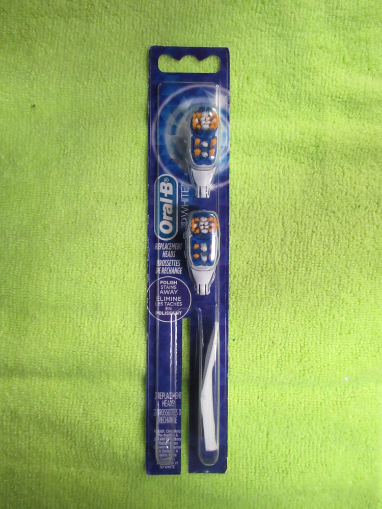 Oral-B Deep Replacement Toothbrush Heads 1 Pack (Includes 2 Replacement Heads)