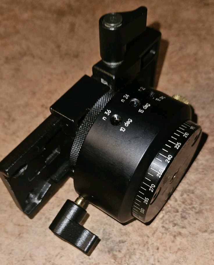 Tripod Leveling Base for Panoramic Head and Heavy Equipment