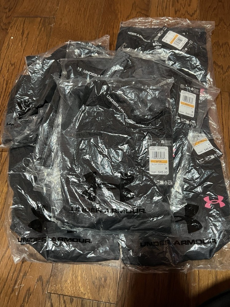 Men’s Small UA Compression Shirt
