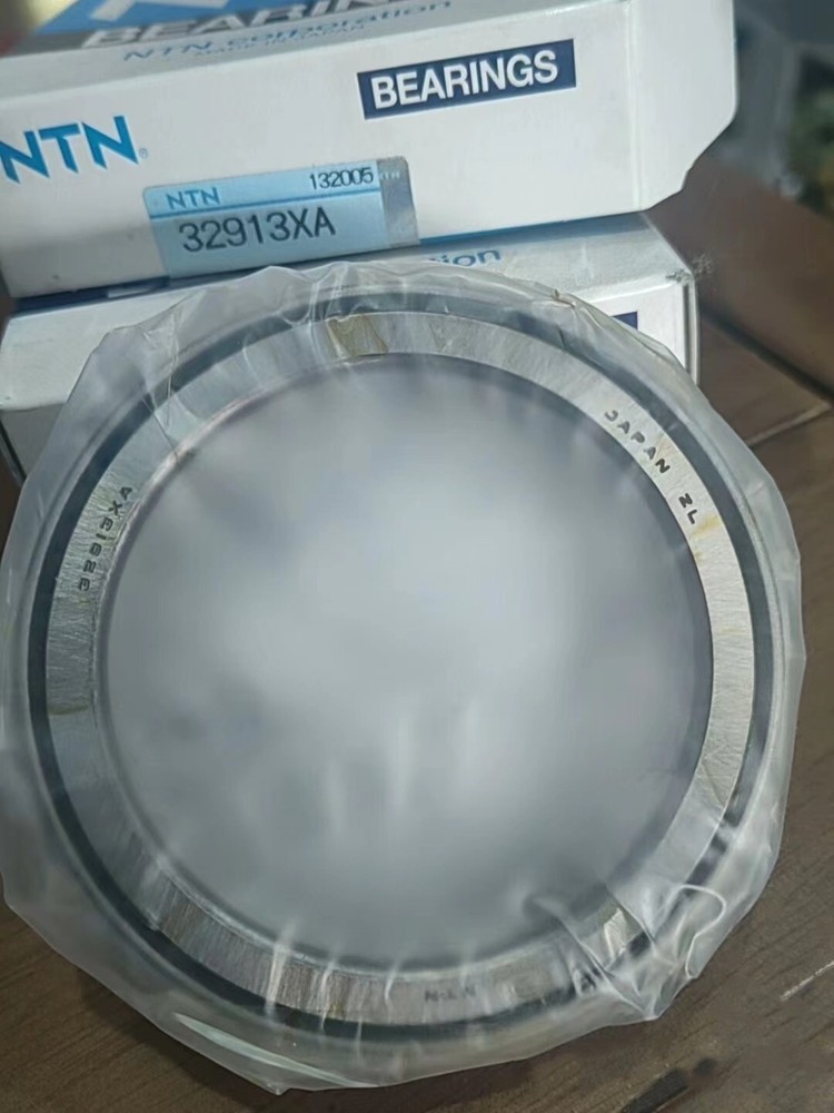 1X   NTN 32913XA Roller Bearing