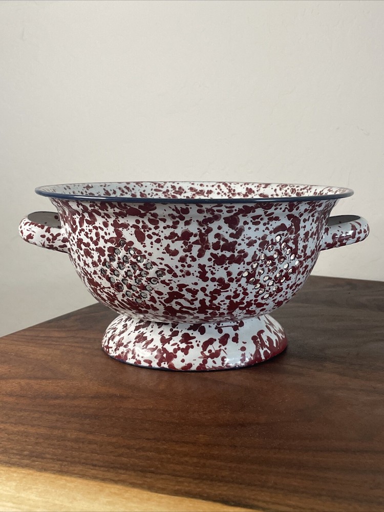 Vintage Colander Red Graniteware Enamelware Spatterware Strainer Farmhouse (H)