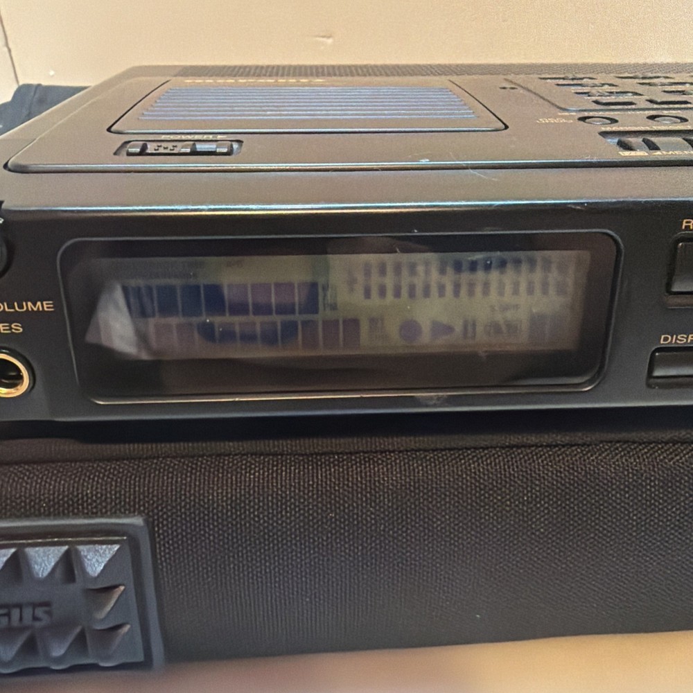 Marantz Solid State Recorder PMD670 Portable + Power Adapter No Card