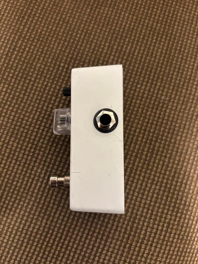 RevoL effects ZEBRA BASS DRIVE