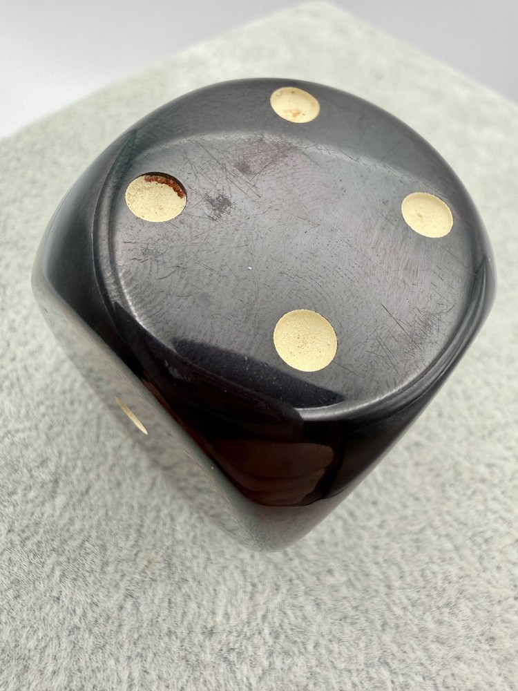Vintage-Antique Bakelite Dice.45 Gr.