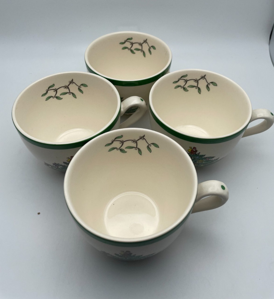Spode Christmas Tree Cup Earthenware Holly Mistletoe 5oz Holiday S/4 Mugs B43