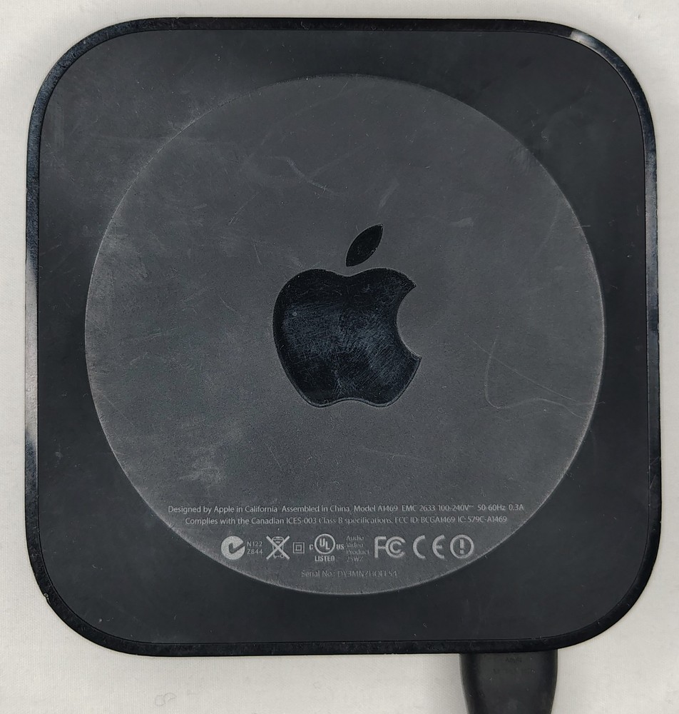 Apple TV Digital Media Receiver USED Powers On