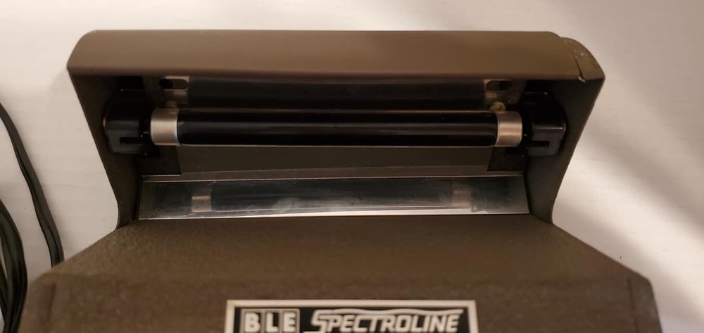 BLE 6.5" Spectroline Black Light Eastern Model A-14VS Working Machine & Bulb