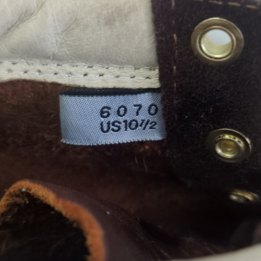 Catcus boots style # 6070 10 1/2 D 6" work boots