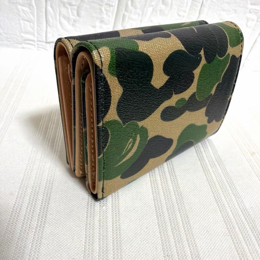 A Bathing Ape Smart Unused Tri-fold Wallet Camouflage
