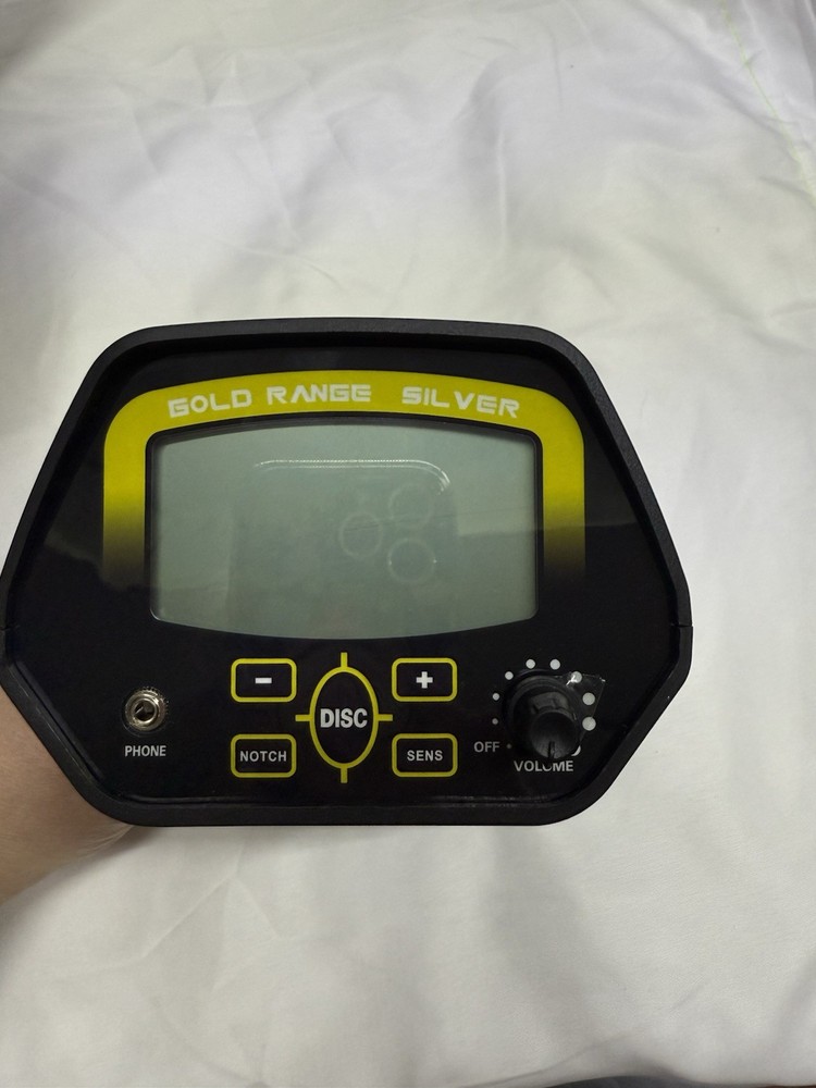 Sakobs GC-1032 metal detector