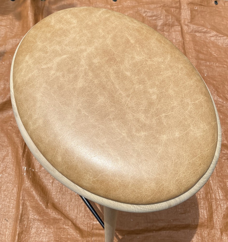 Mater Space Premium Edition Soaped Oak Counter Stool