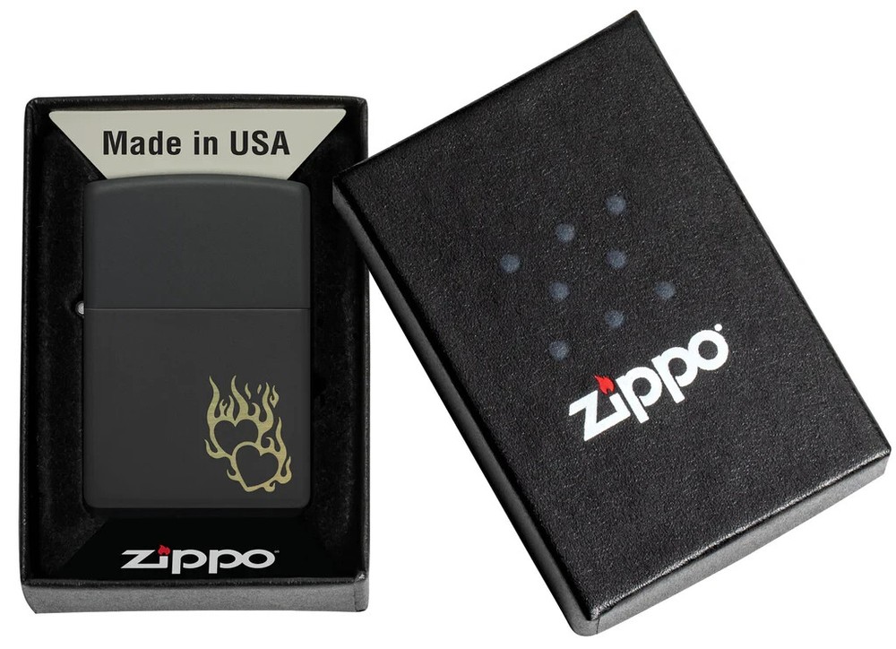 Zippo 46004, Fire Heart Design, Black Matte Lighter, NEW
