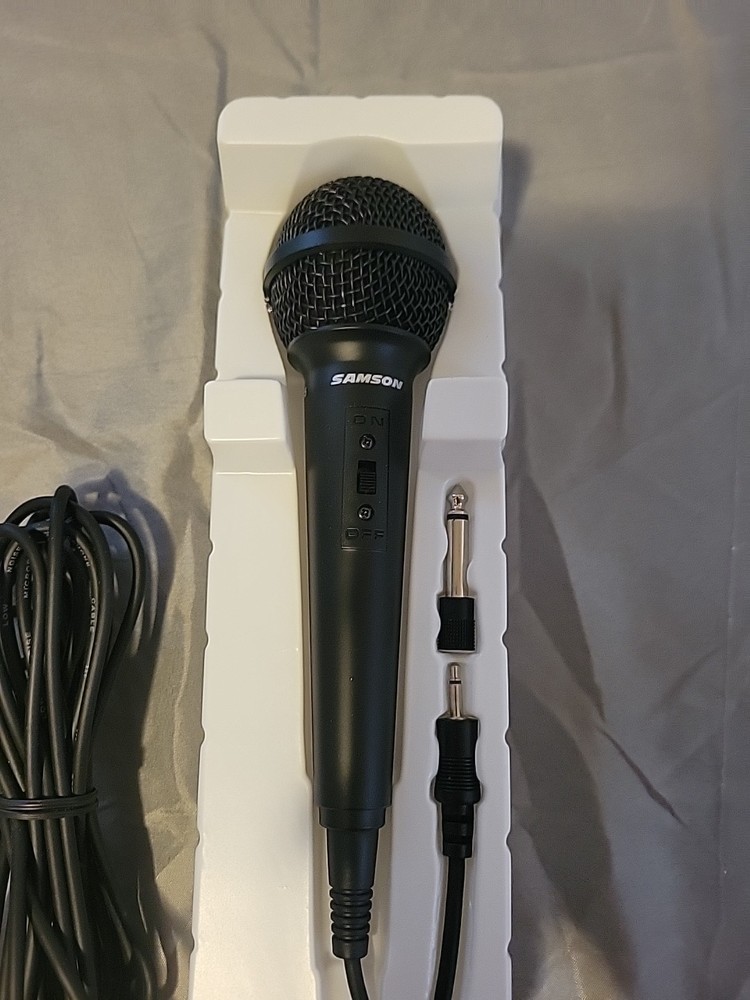 Open Box - Samson Karaoke Dynamic Microphone M5 - Cool Find! Fast Shipping!