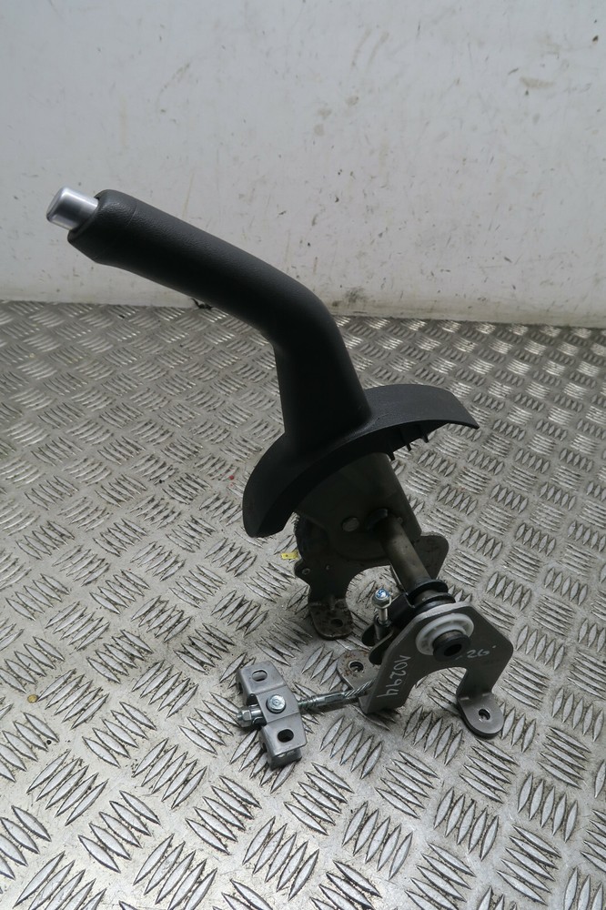 2013 HYUNDAI IX20 5DR HANDBRAKE LEVER REF10294