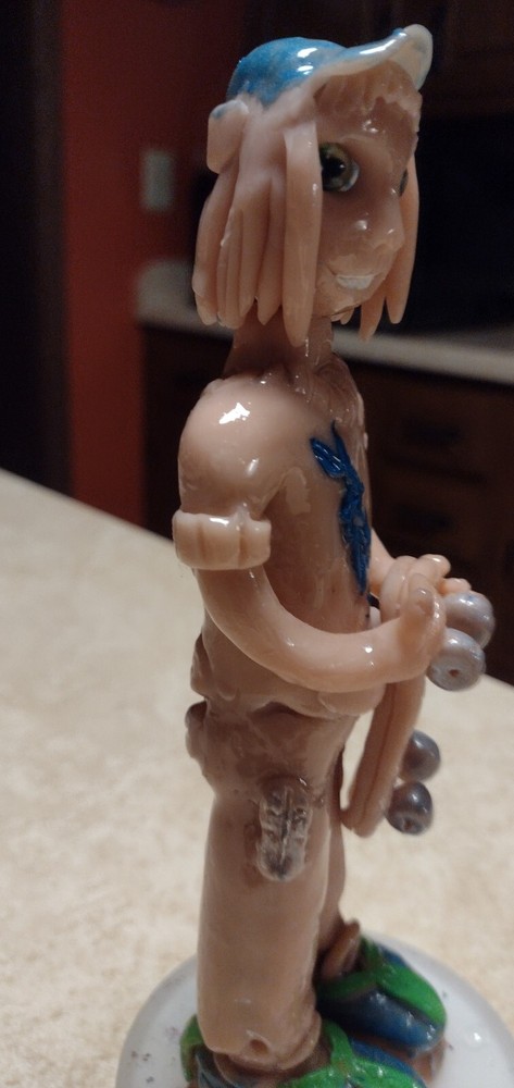 VANS Skater Sculpture 8 inch