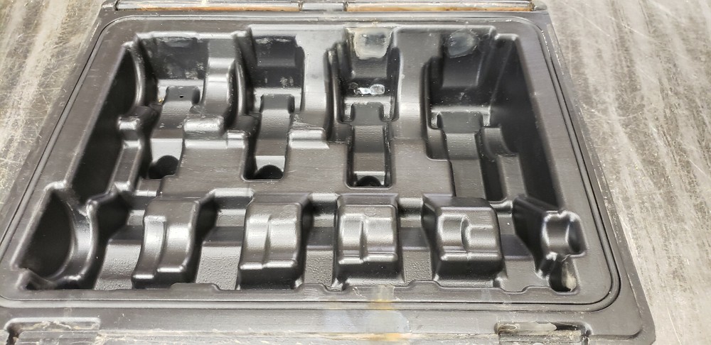 EMPTY Greenlee 10251 Threaded Applicator Assembly PLASTIC STORAGE CASE ONLY