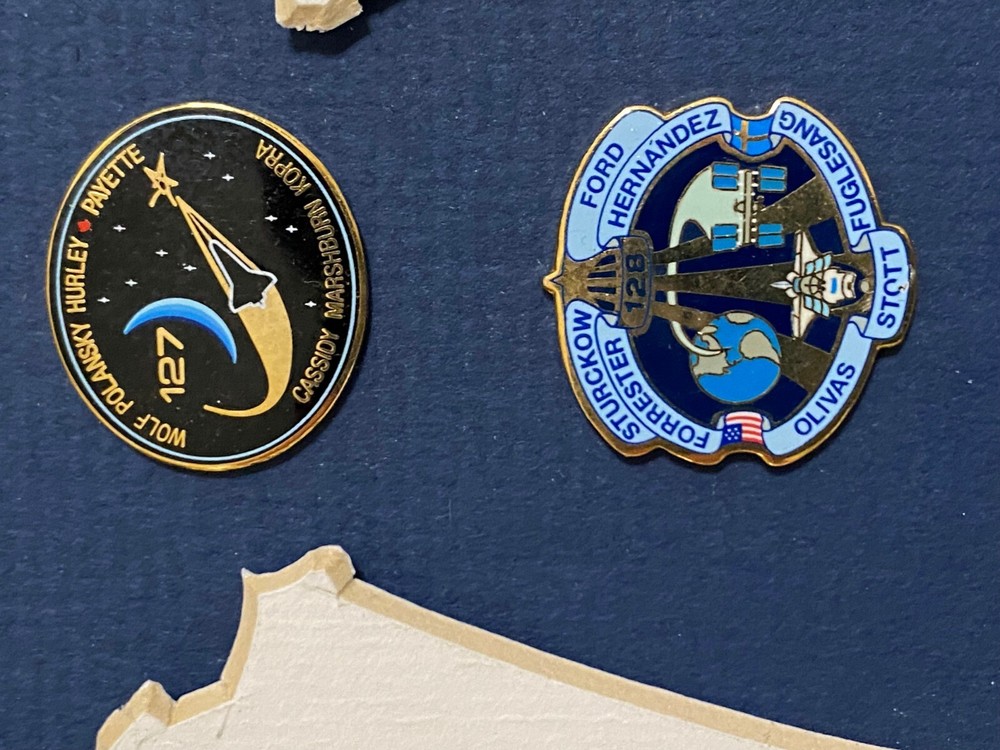 Rocketdyne Space Shuttle Main Engine Team Plaque w 5 pins 2009