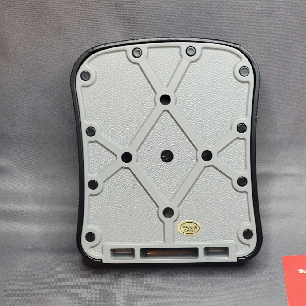 Iron Lock Portable Key Lock Box 4-Digit Combination Safe Medium 2.0 New