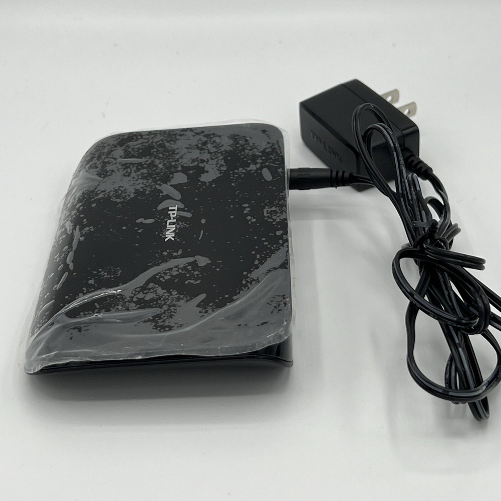 TP-LINK 5-Port Desktop Gigabit Switch SG1005D