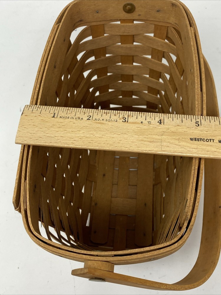 1994 Longaberger Dresden Basket With Handle 9x5x7”