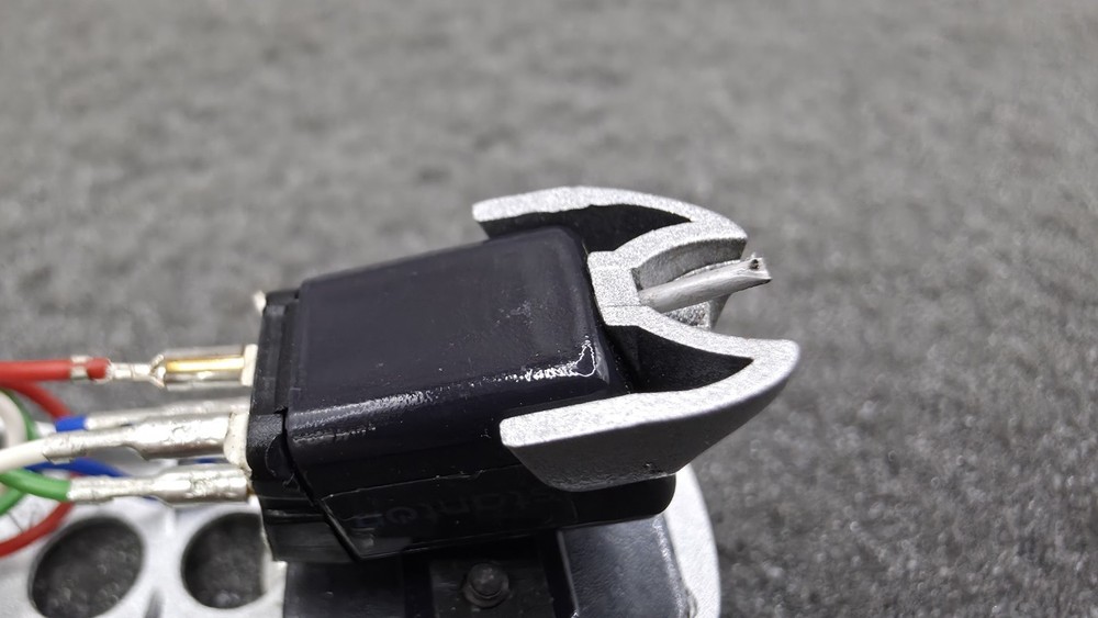 Stanton 500 V3 With Original Stylus and Headshell