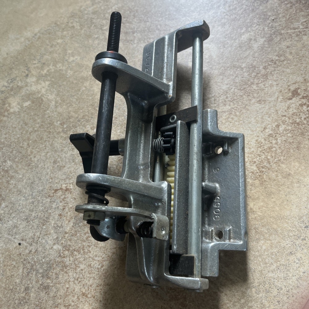 Vintage Sharpening Tool Rest Attachment for Bench Grinder 9055
