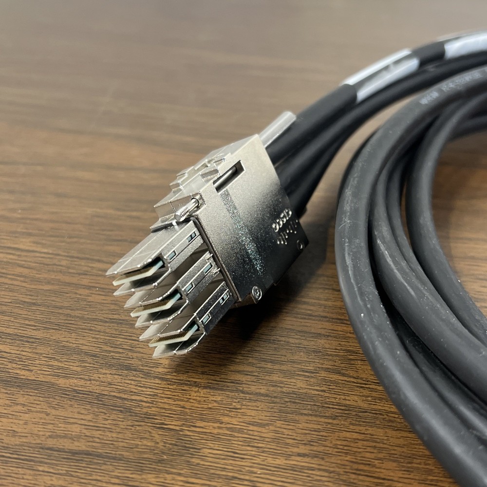 Cisco 3850 Series Ethernet Switch 3M StackWise Cable STACK-T1-3M