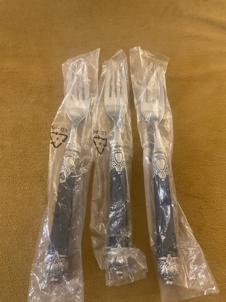 (3) Dinner Forks  Home Essential RENAISSANCE BLACK