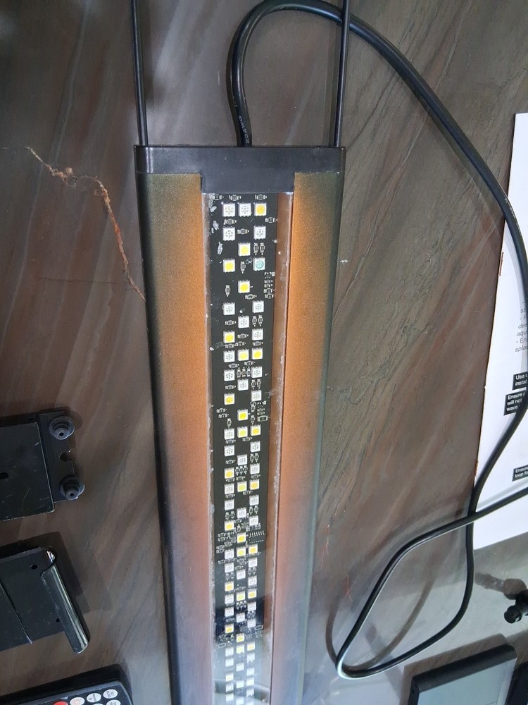 LOOP IC Controller with remote, IC LED Light Manifold Hub, LED Light