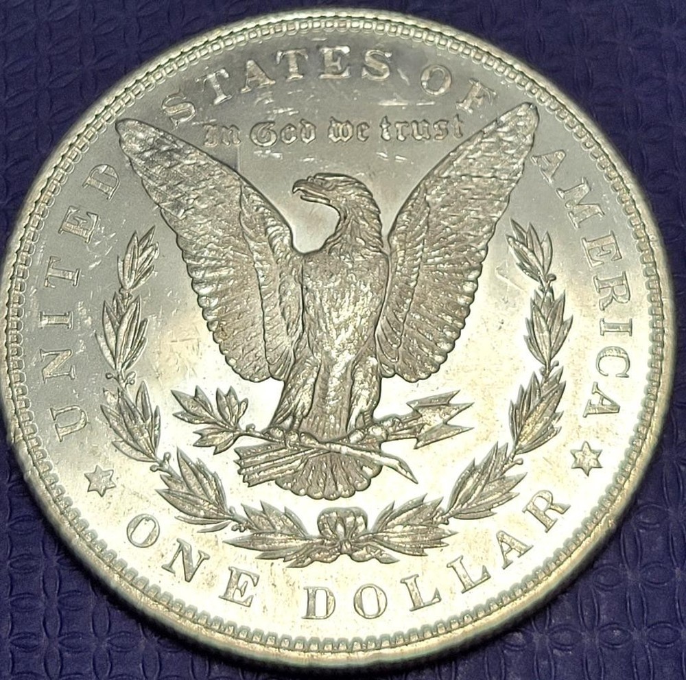 1883 SILVER MORGAN DOLLAR, BU DETAILS