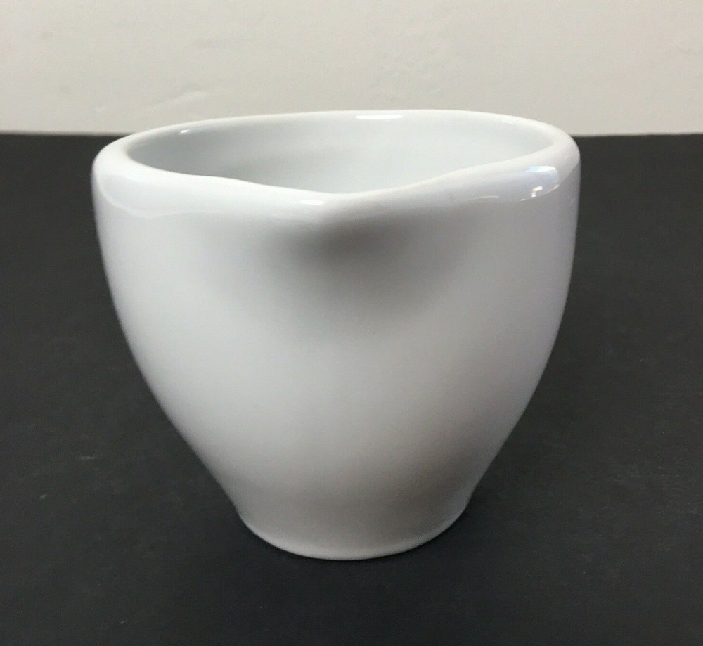 Pottery Barn Great White Creamer Gravy Syrup Server