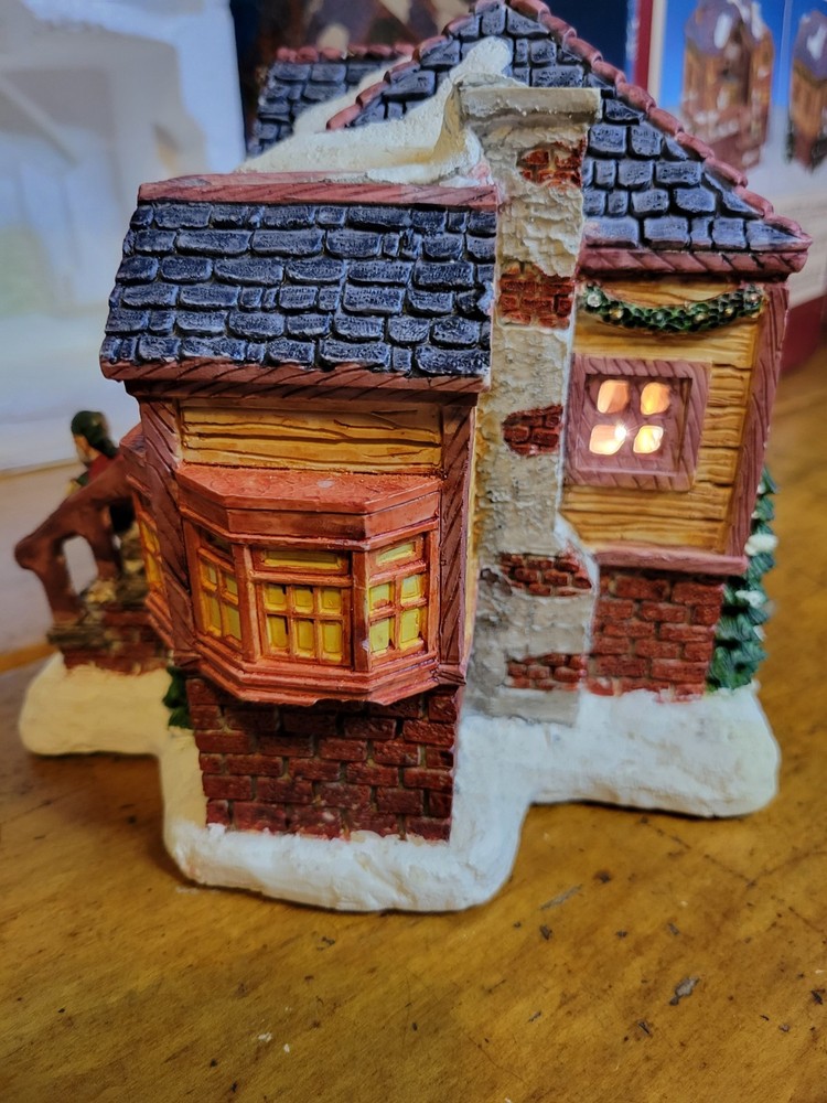 Globe Structure Christmas Snow Globe Santa’s Workshop - Working Light