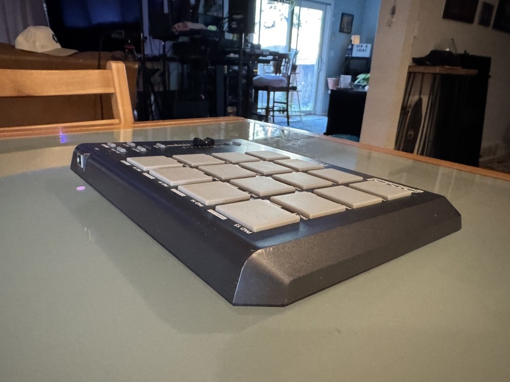 Akai MPD18 compact pad controller