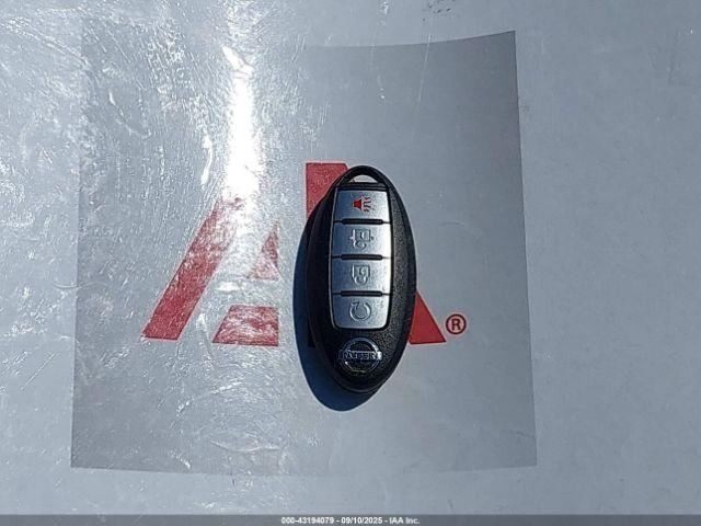 ROGUE SPT 2018 Glove Box 4931710