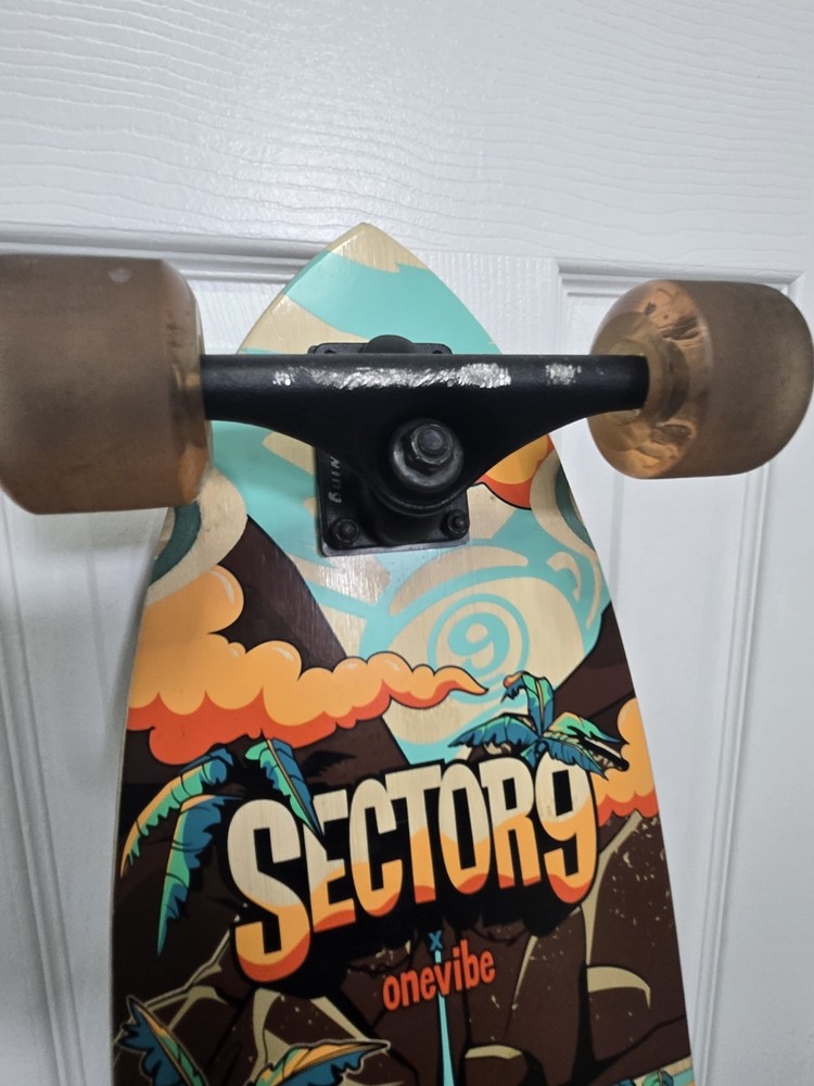 Sector 9 Snapper Hideout Kicktail Cruiser Longboard Complete