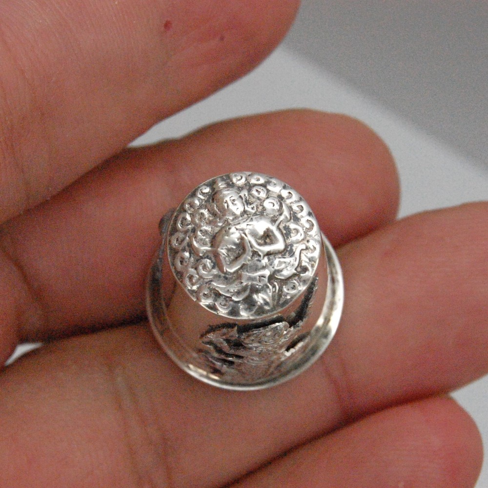 VINTAGE STERLING SILVER THAI MYTHICAL ASIAN CREATURES THIMBLE