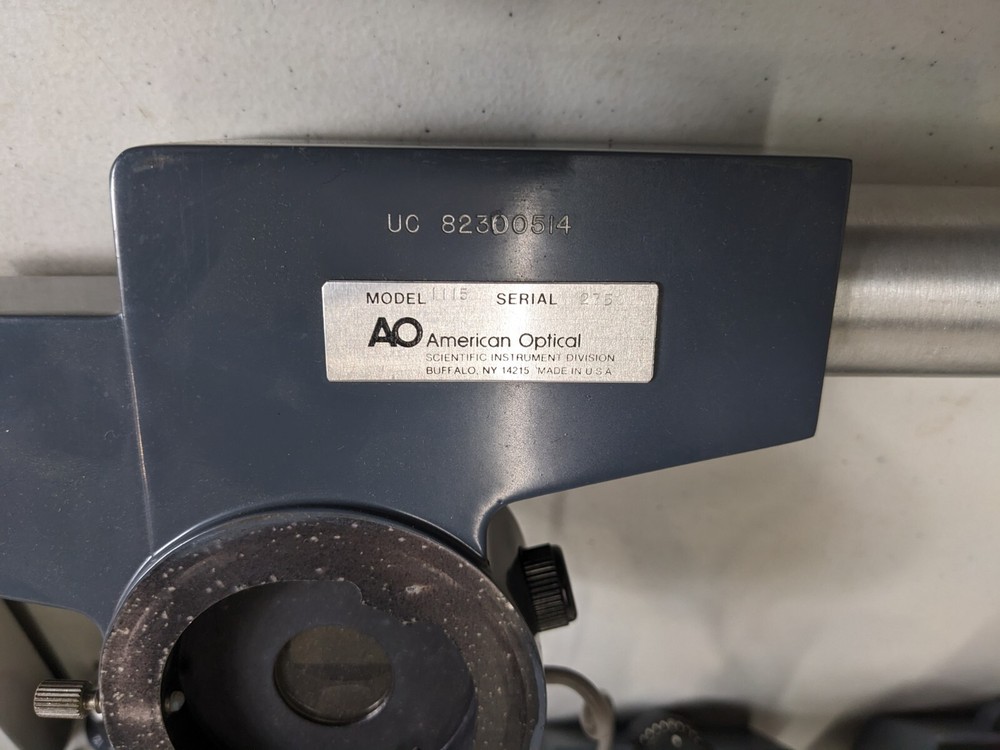 American Optical illuminator Model 1135 Teaching Assistant Microscope