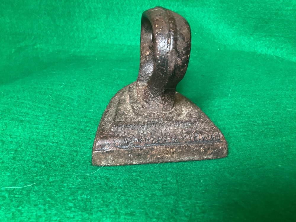 Vtg Cast Iron Flat Iron