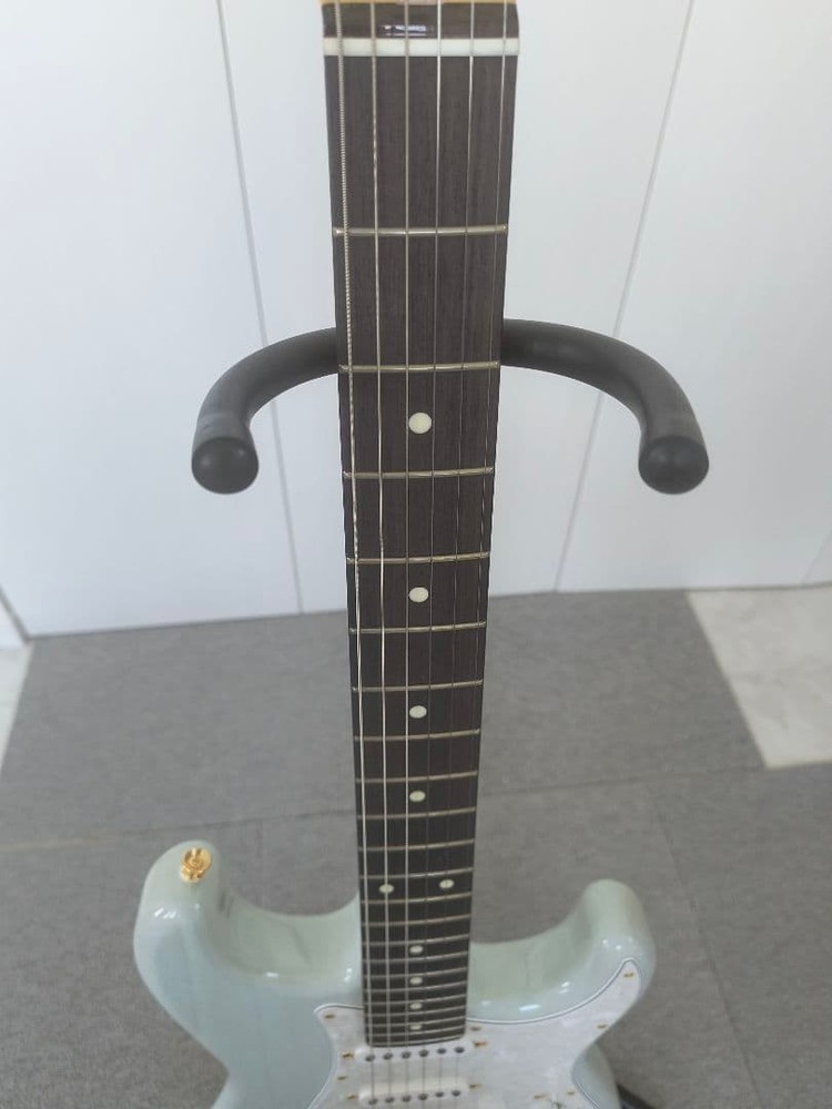 Fujigen Stratocaster