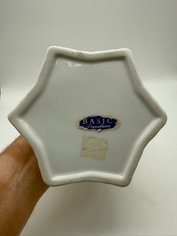 Basic Porcelana White Grapes Design Water/Wine Pitcher 10"