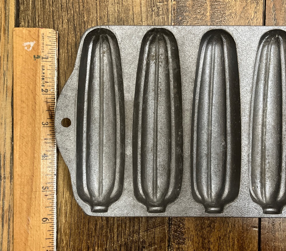 Peco Aluminum Corn Shape Cornbread Pan Corn Shape 7 Section Good For Life