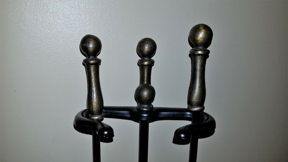 4PCFIRE-BLK 3 Piece Stand Alone Fire Place Set, Cast Iron Construction