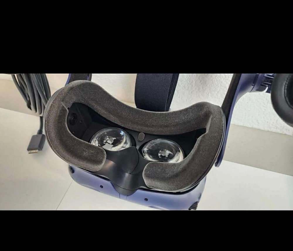 HTC Vive pro full Kit