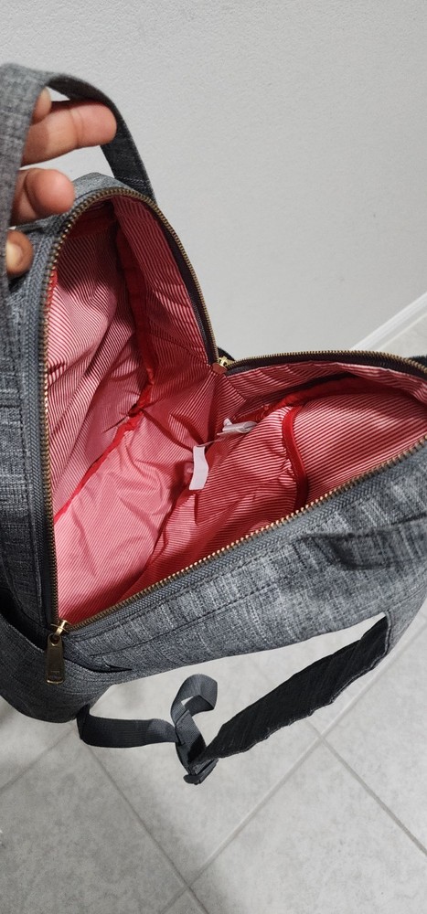 Herschel Nova Mid Volume Light Grey Crosshatch Backpack EUC