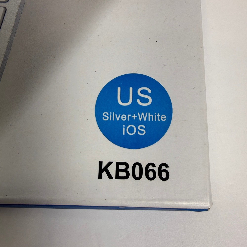 Omoton KB066 Wireless Bluetooth Keyboard.