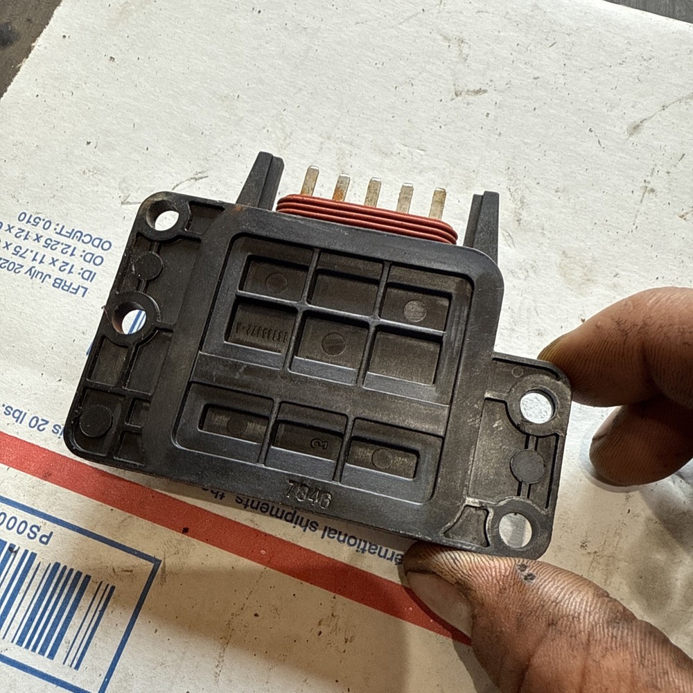 Mercruiser 5.7 spark plug knock module