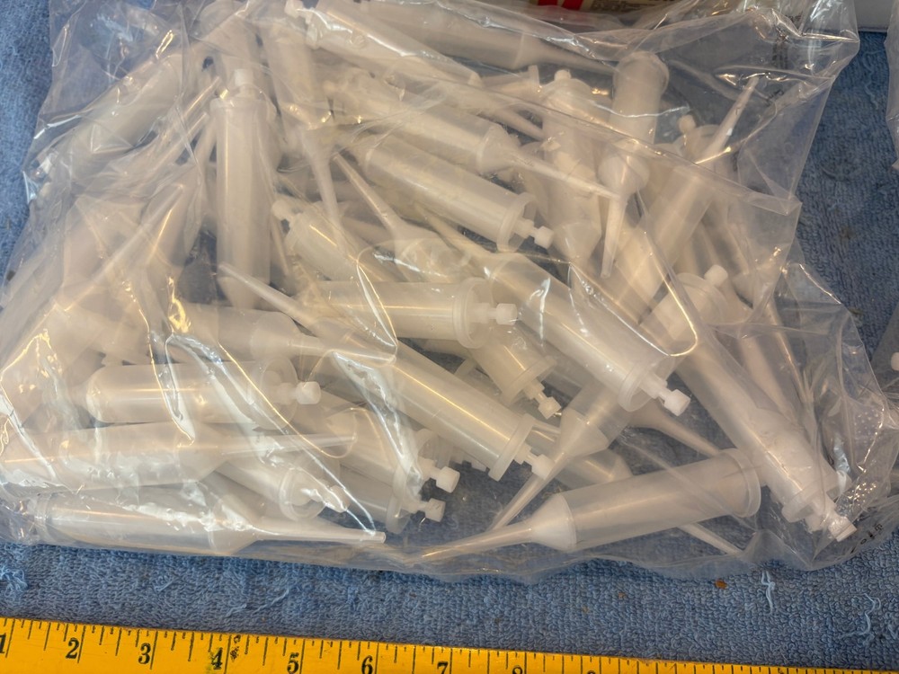 Eppendorf Maxitips P OPEN BOX ABOUT 66 UNUSED